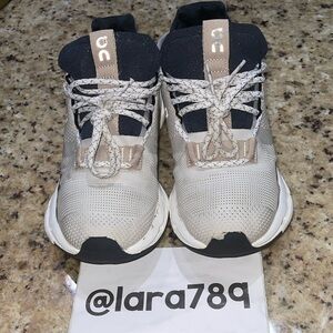 On Running Women's Beige and Black Athletic Sneakers